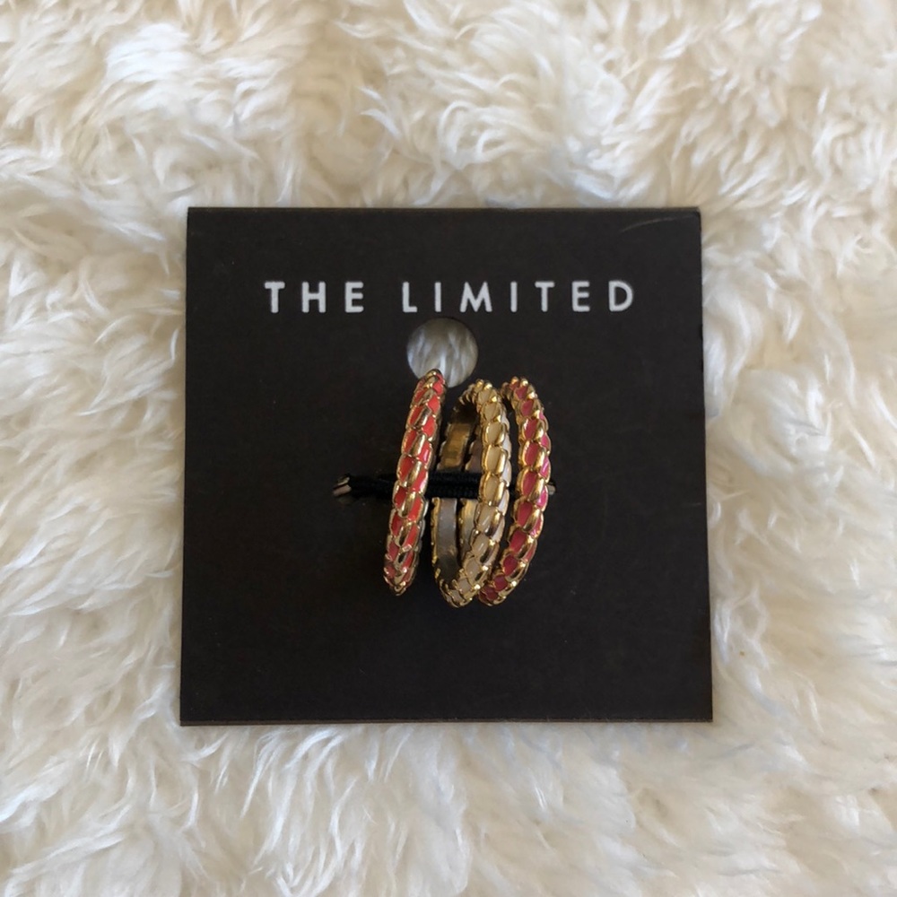 ‼️ NEW ‼️The Limited stackable rings